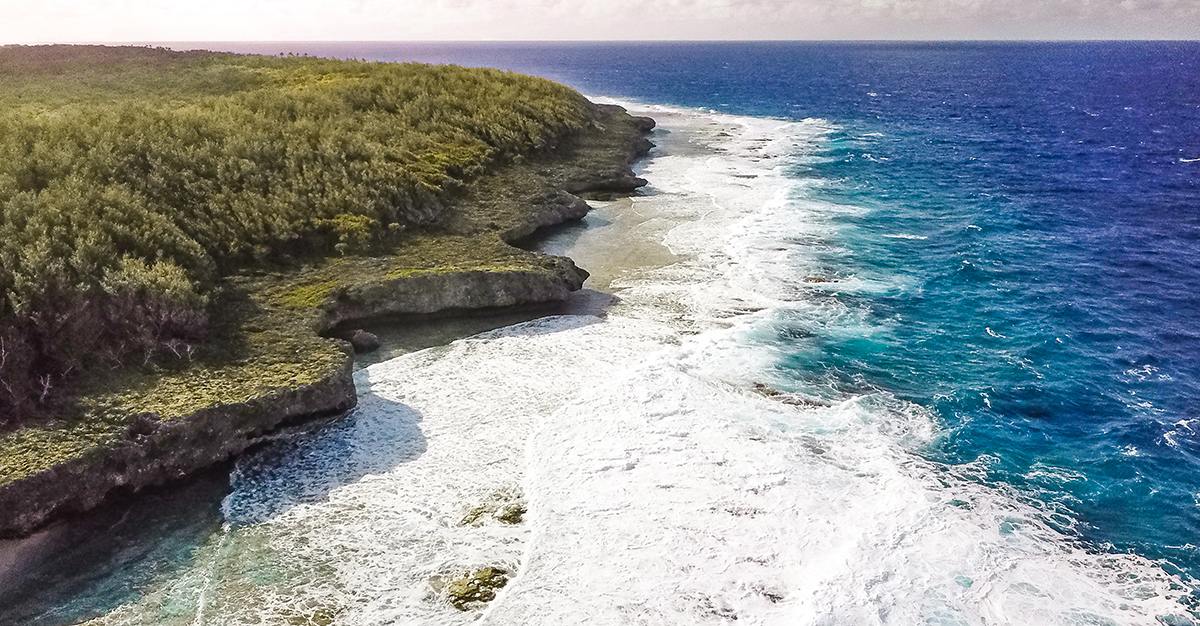 The coastline of Akatokamanava (Mauke) from the air